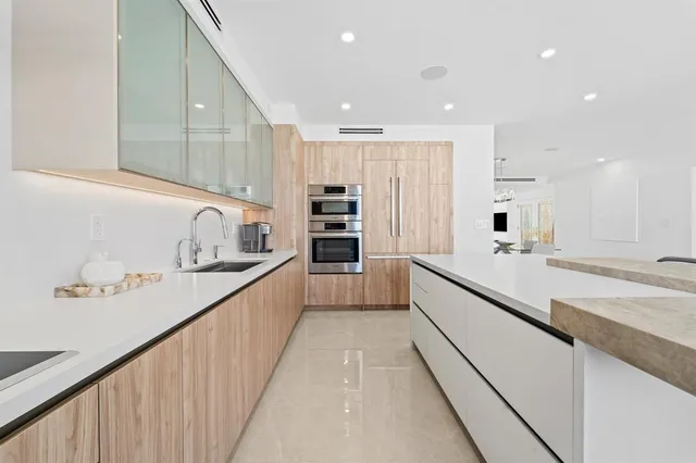 $8,500 | 3100 North Ocean Boulevard, Unit 2007, Fort Lauderdale, FL 33308