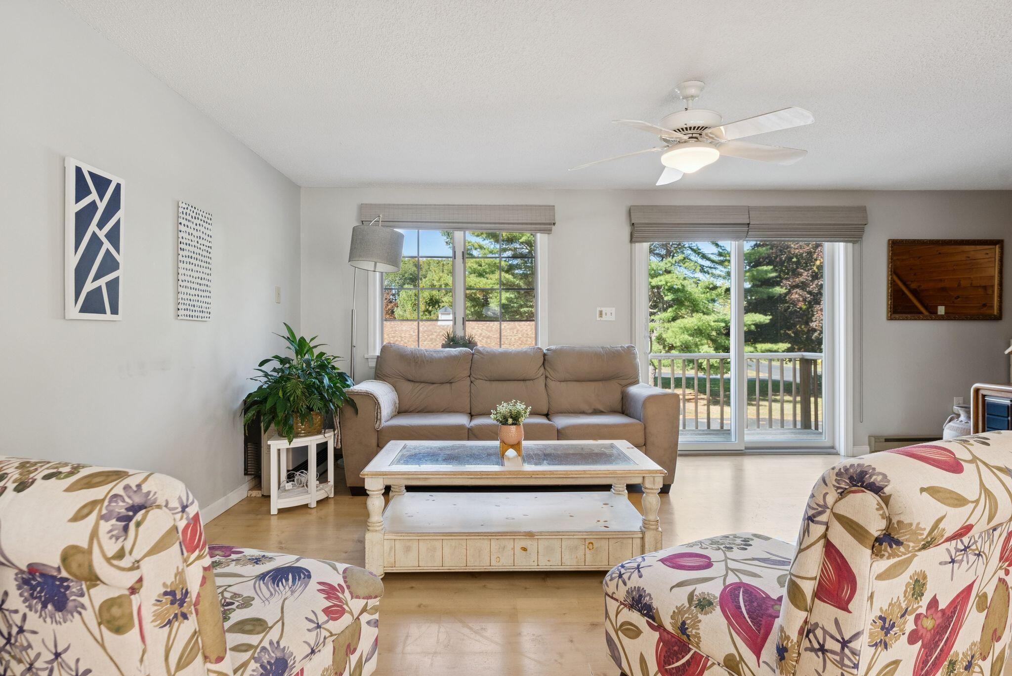 83 Hydrangea Circle, Unit 11 Naples, ME 04055 - Photo 4 of 16