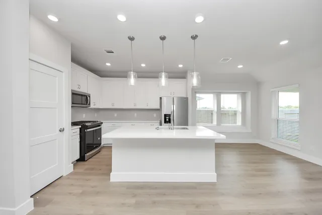 $309,605 | 3217 21st Street, Texas City, TX 77590