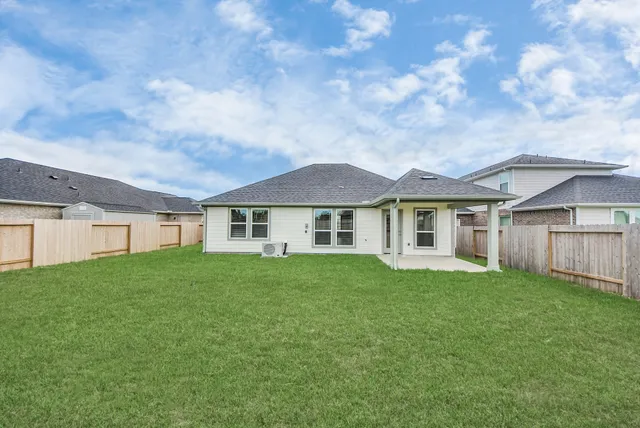 $309,605 | 3217 21st Street, Texas City, TX 77590