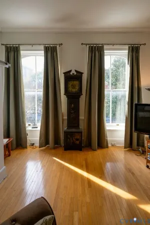 $389,000 | 212 West Franklin Street, Unit 205, Richmond, VA 23220