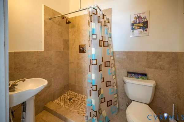 $389,000 | 212 West Franklin Street, Unit 205, Richmond, VA 23220