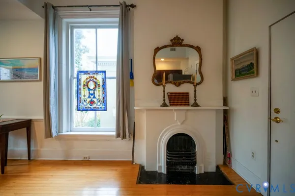 $389,000 | 212 West Franklin Street, Unit 205, Richmond, VA 23220
