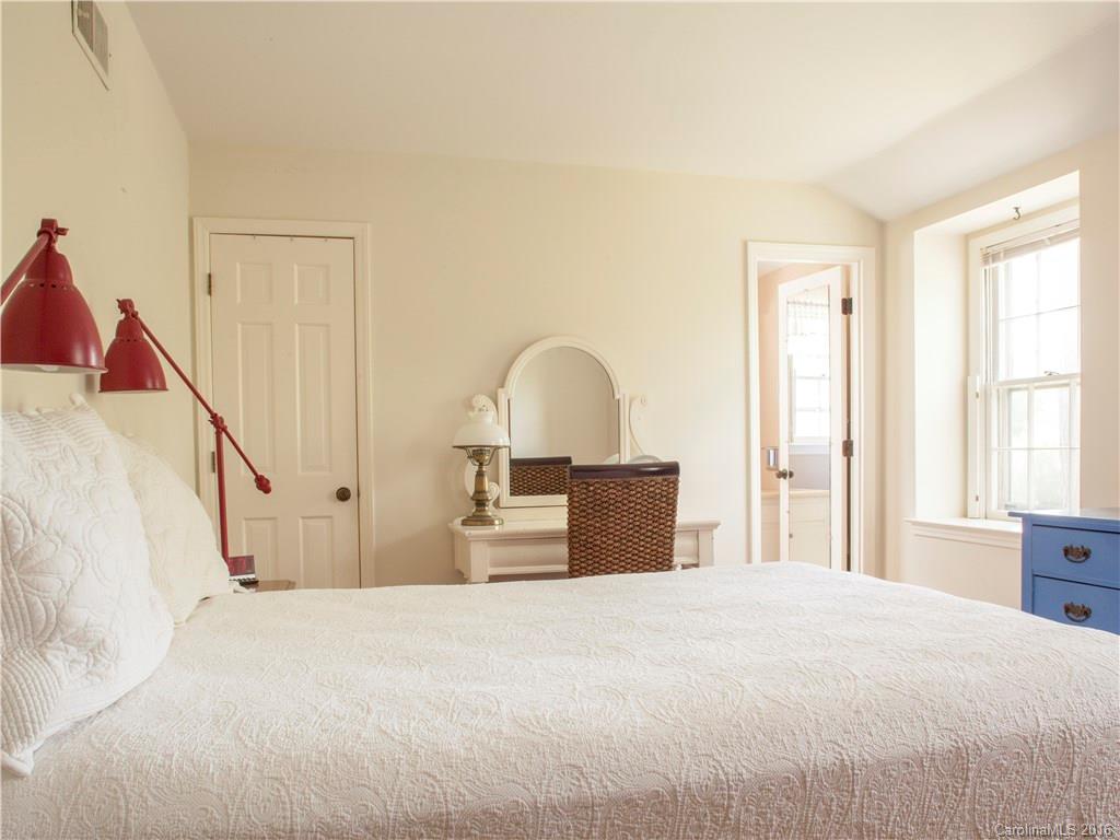 2418 Twilight Road, Unit 31 Charlotte, NC 28210 - Photo 14 of 20 Gallery Image 14