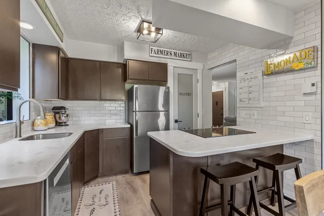 $345,000 | 101 South Neyland Avenue, Unit 2, Liberty Lake, WA 99019