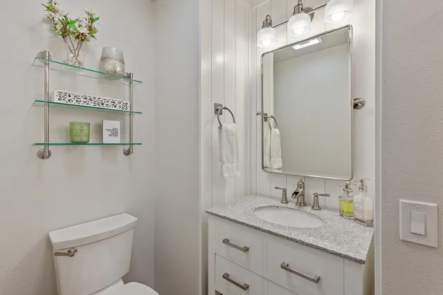 $345,000 | 101 South Neyland Avenue, Unit 2, Liberty Lake, WA 99019