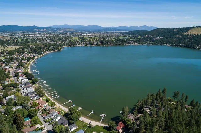 $345,000 | 101 South Neyland Avenue, Unit 2, Liberty Lake, WA 99019