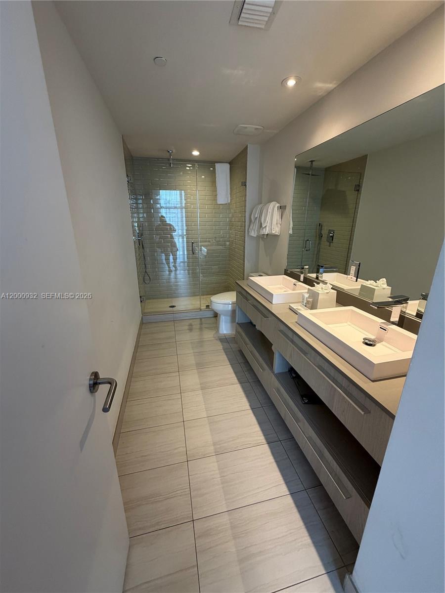 4010 South Ocean Drive, Unit R804 Hollywood, FL 33019 - Photo 13 of 27