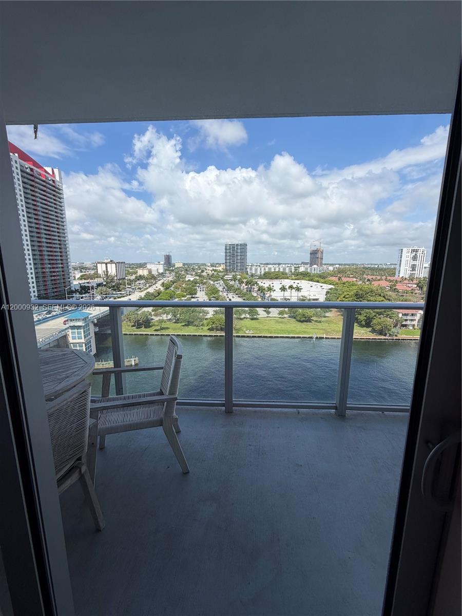 4010 South Ocean Drive, Unit R804 Hollywood, FL 33019 - Photo 23 of 27