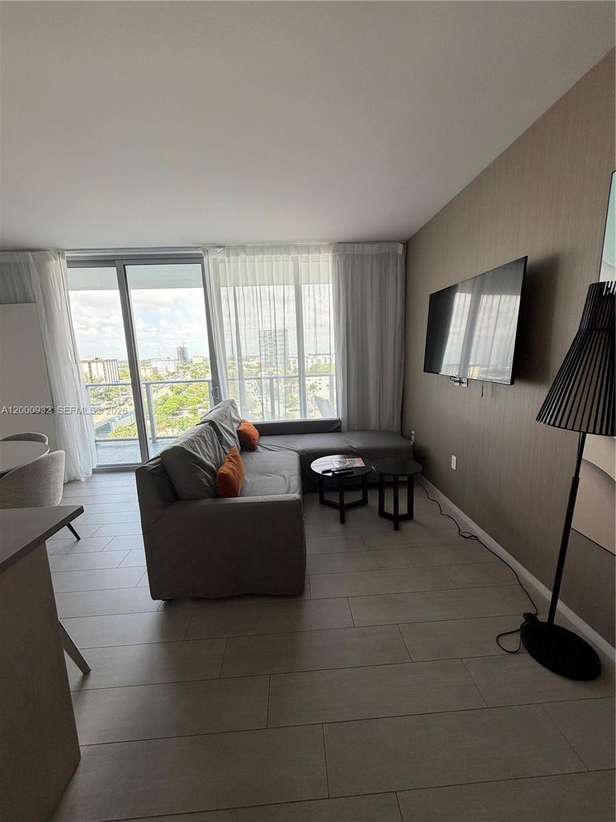 4010 South Ocean Drive, Unit R804 Hollywood, FL 33019 - Photo 4 of 27