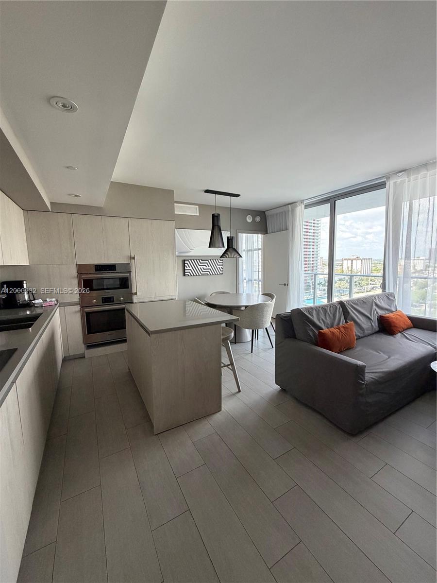 4010 South Ocean Drive, Unit R804 Hollywood, FL 33019 - Photo 5 of 27