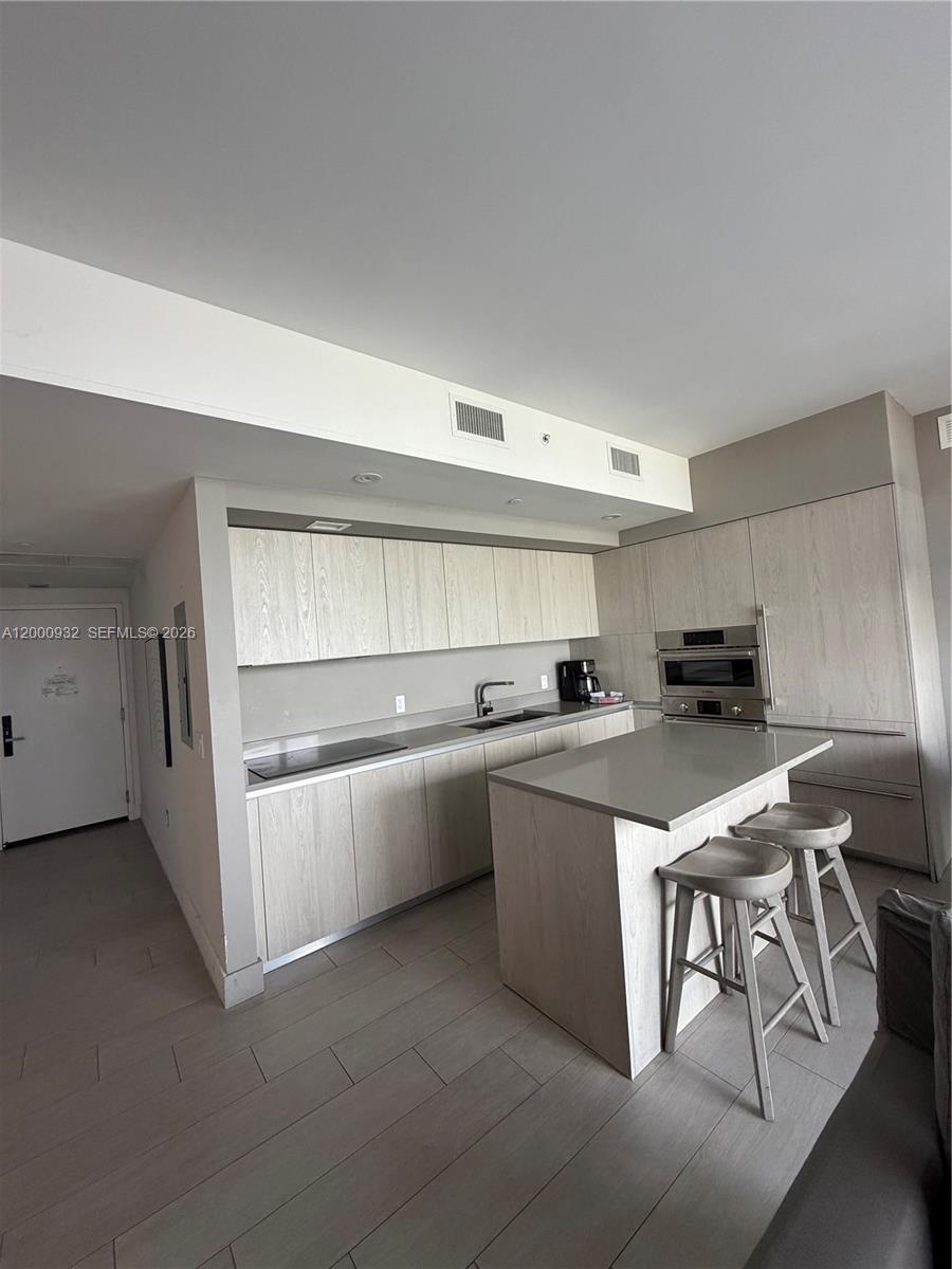 4010 South Ocean Drive, Unit R804 Hollywood, FL 33019 - Photo 8 of 27