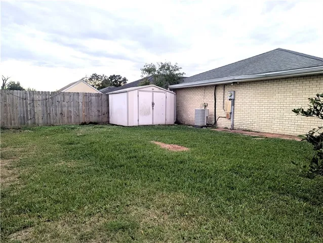 $1,900 | 301 Cherrywood Drive, Gretna, LA 70056