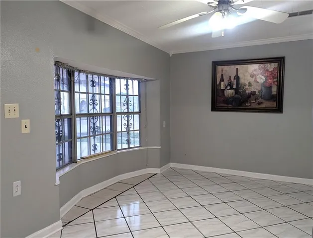 $1,900 | 301 Cherrywood Drive, Gretna, LA 70056