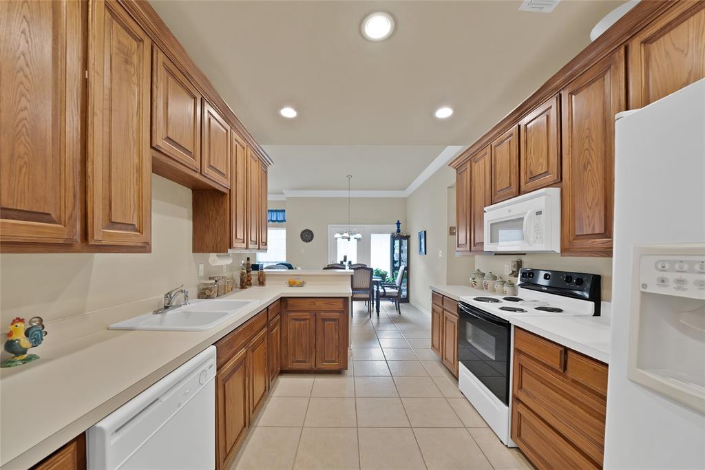 501 South Old Betsy Road, Unit 7 Keene, TX 76059 - Photo 9 of 29