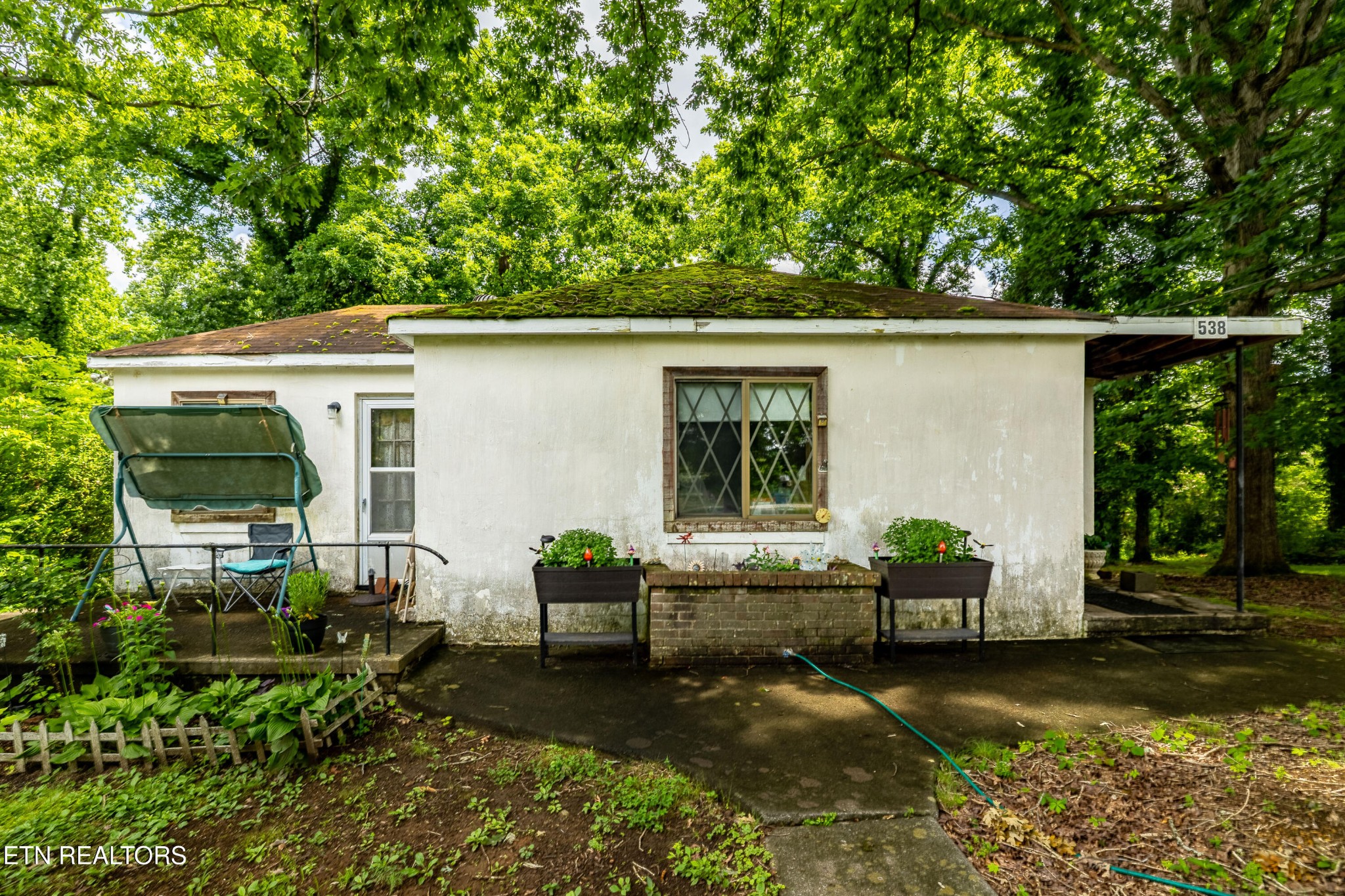 538 Binfield Road Maryville, TN 37801 - Photo 1 of 39 Gallery Image 1