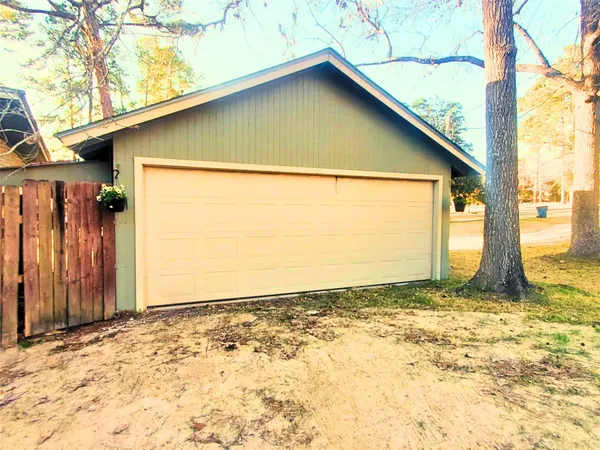 $150,900 | 104 Sweet Gum Lane, Village Mills, TX 77663