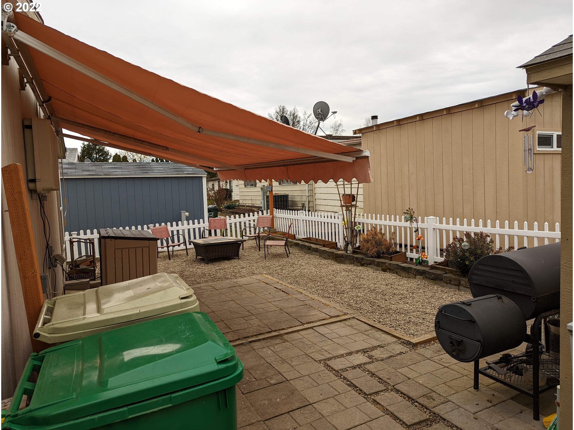 17620 Southwest Bunker Oak Road Beaverton, OR 97006 - Photo 23 of 31 Backyard