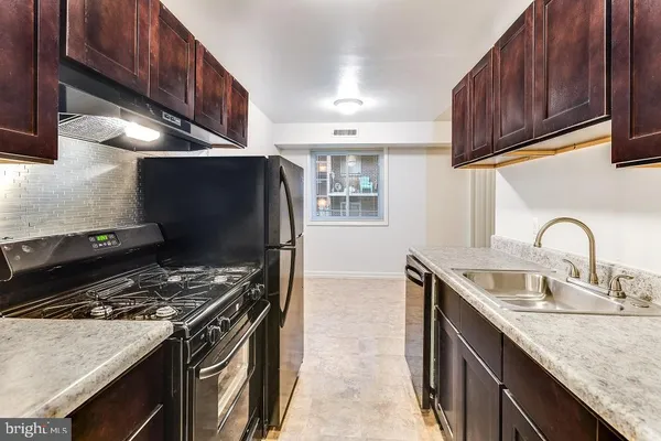 $2,499 | 5344 C Street Southeast, Unit 102, Washington, DC 20019