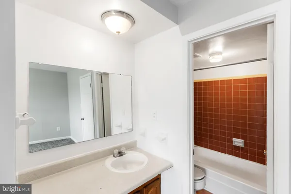 $2,499 | 5344 C Street Southeast, Unit 102, Washington, DC 20019