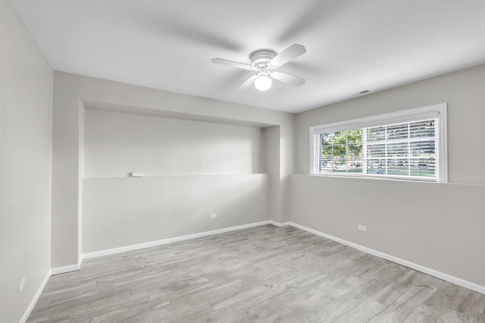 18599 West Sterling Court Grayslake, IL 60030 - Photo 20 of 32