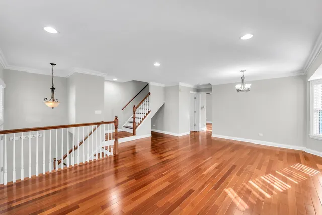 $3,000 | 18599 West Sterling Court, Grayslake, IL 60030