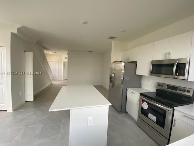 11803 Southwest 247th Terrace Homestead, FL 33032 - Photo 5 of 16