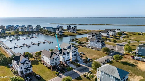 $1,645,000 | 458 Kensington Place, Newport, NC 28570