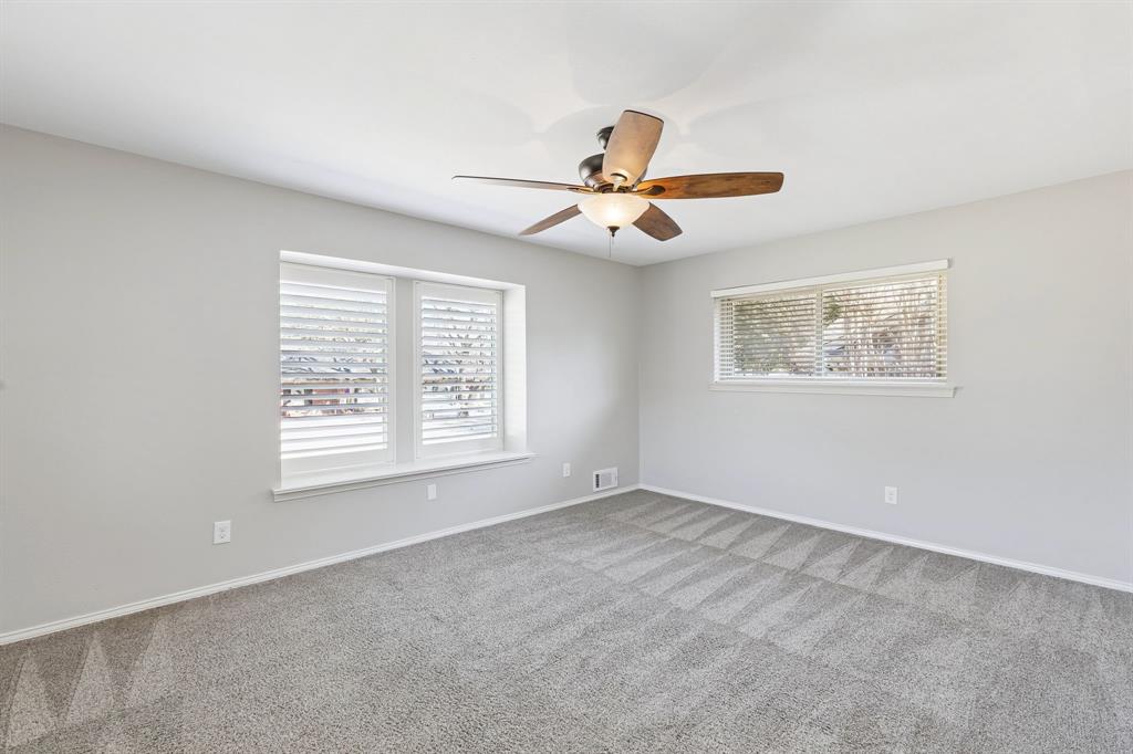 6306 Highgate Lane Dallas, TX 75214 - Photo 15 of 20