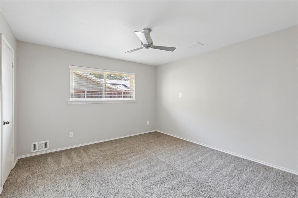 6306 Highgate Lane Dallas, TX 75214 - Photo 16 of 20