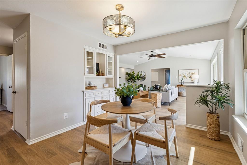 6306 Highgate Lane Dallas, TX 75214 - Photo 9 of 20