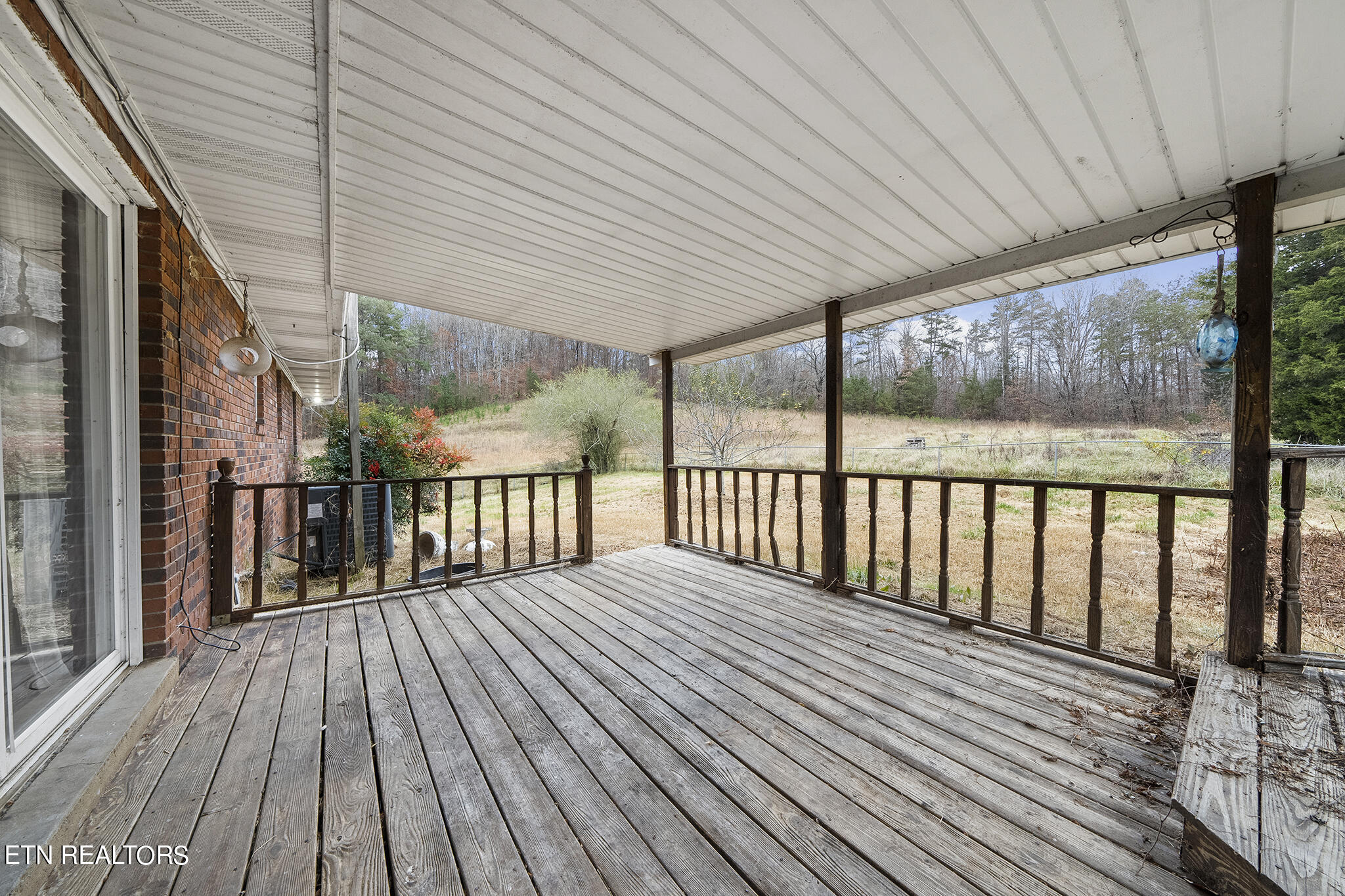 9828 Smoky Row Road Strawberry Plains, TN 37871 - Photo 26 of 43 DSC03290