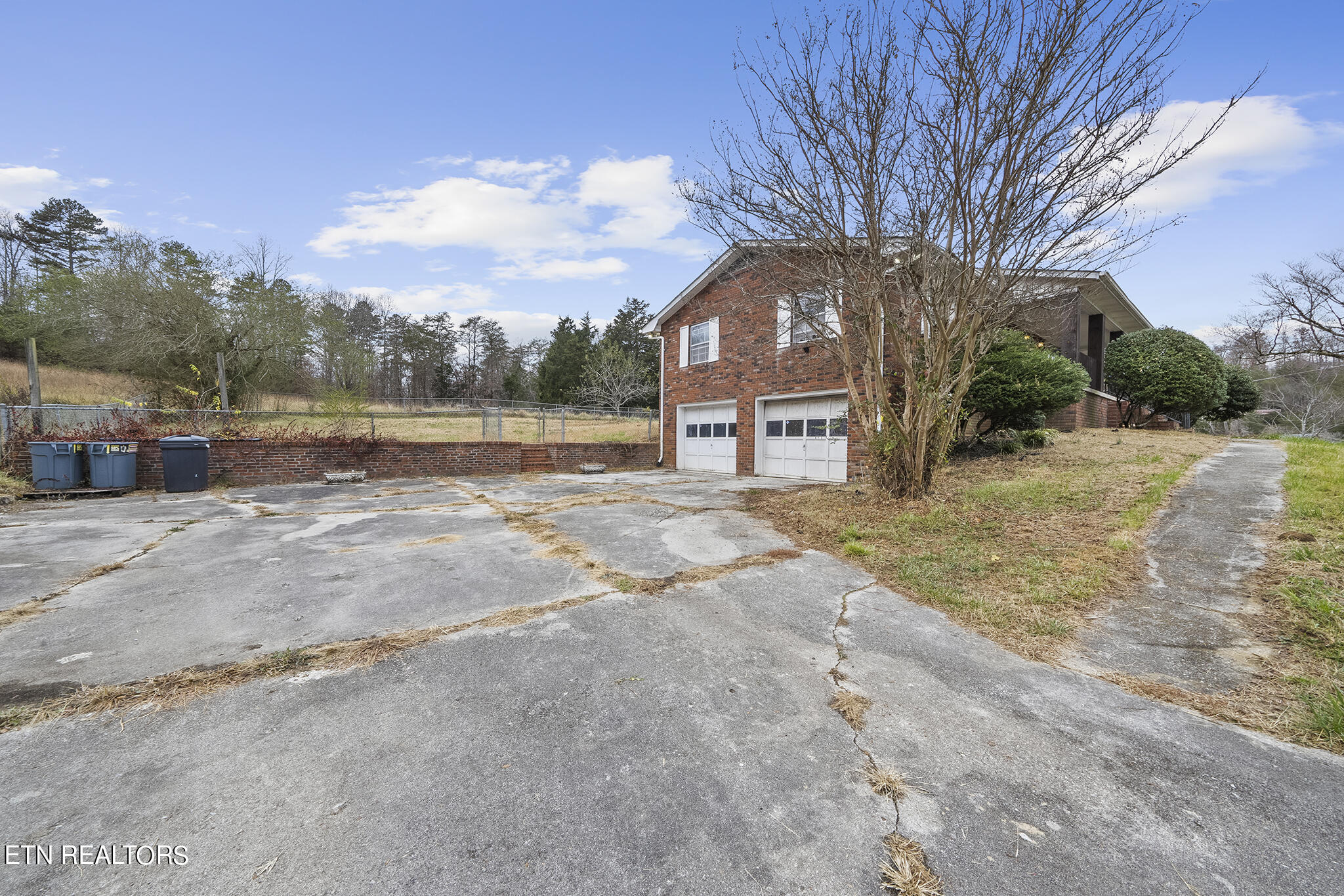 9828 Smoky Row Road Strawberry Plains, TN 37871 - Photo 38 of 43 DSC03355