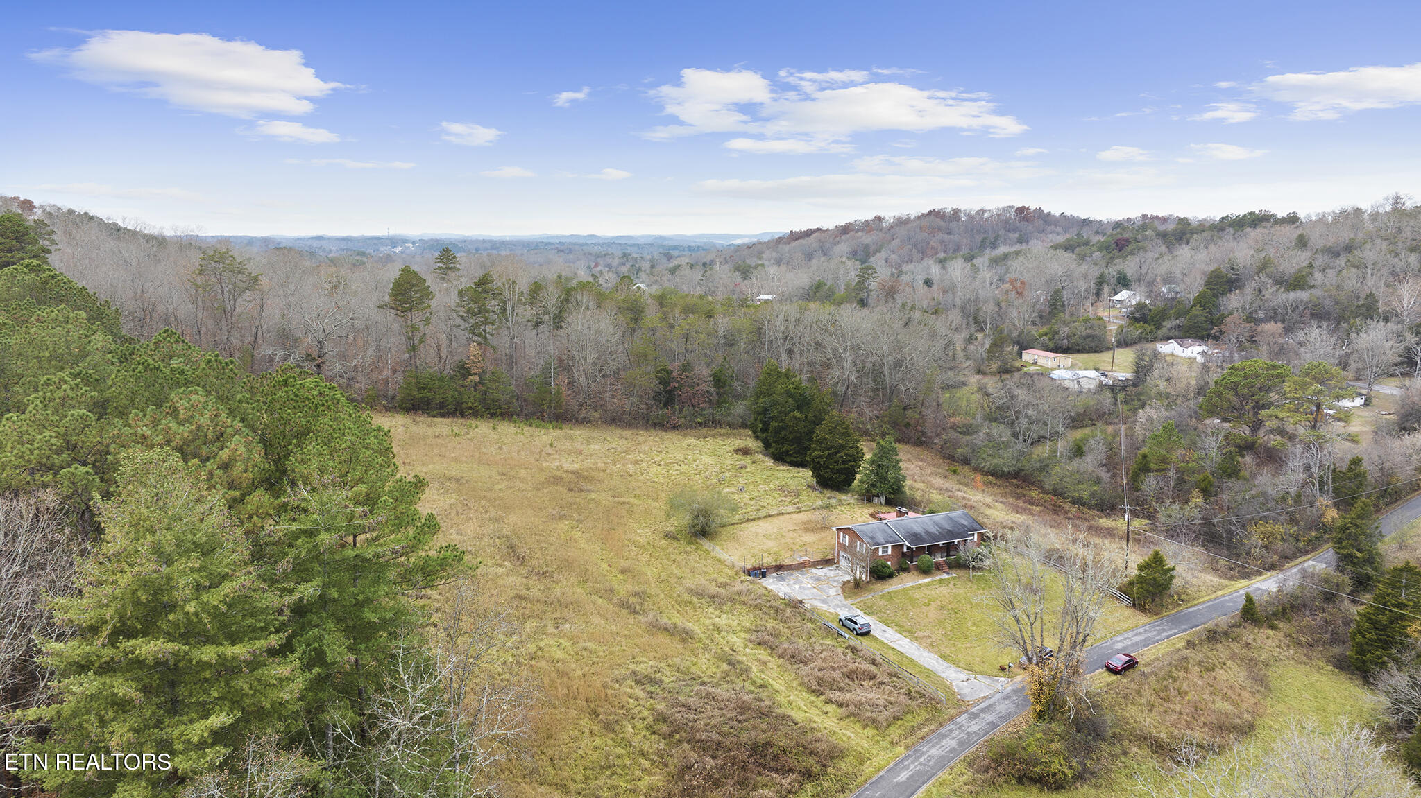 9828 Smoky Row Road Strawberry Plains, TN 37871 - Photo 39 of 43 DJI_20231127111713_0005_D