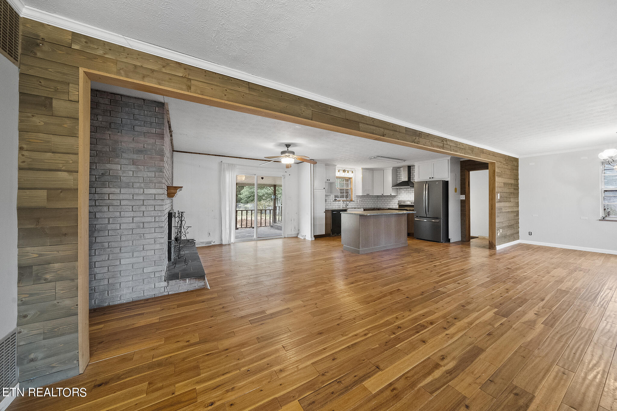 9828 Smoky Row Road Strawberry Plains, TN 37871 - Photo 4 of 43 DSC03185