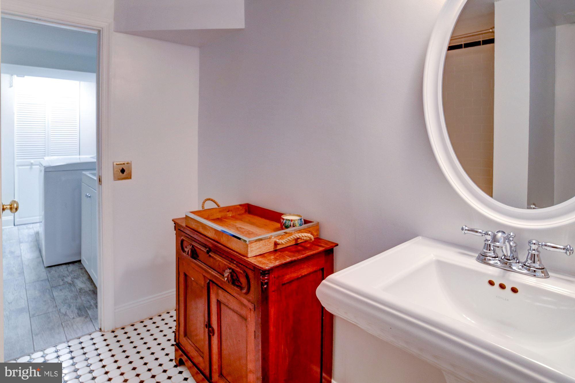 2510 Cameron Mills Road Alexandria, VA 22302 - Photo 24 of 32 Lower level full bath