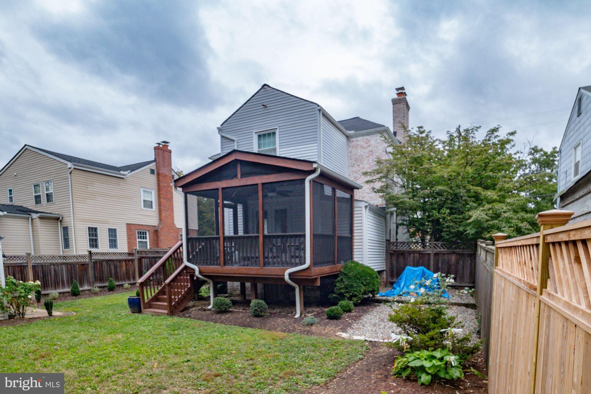 2510 Cameron Mills Road Alexandria, VA 22302 - Photo 27 of 32 Fully fenced backyard