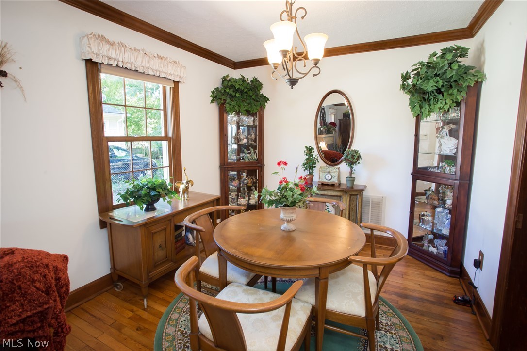 475 Forestview Road Bay Village, OH 44140 - Photo 7 of 21 Gallery Image 7