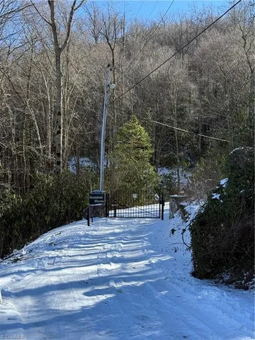 $44,900 | Lot 35 Nantahala Shores Road, Topton, NC 28781