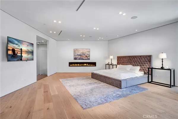 $46,000 | 19333 Rosita Street, Tarzana, CA 91356