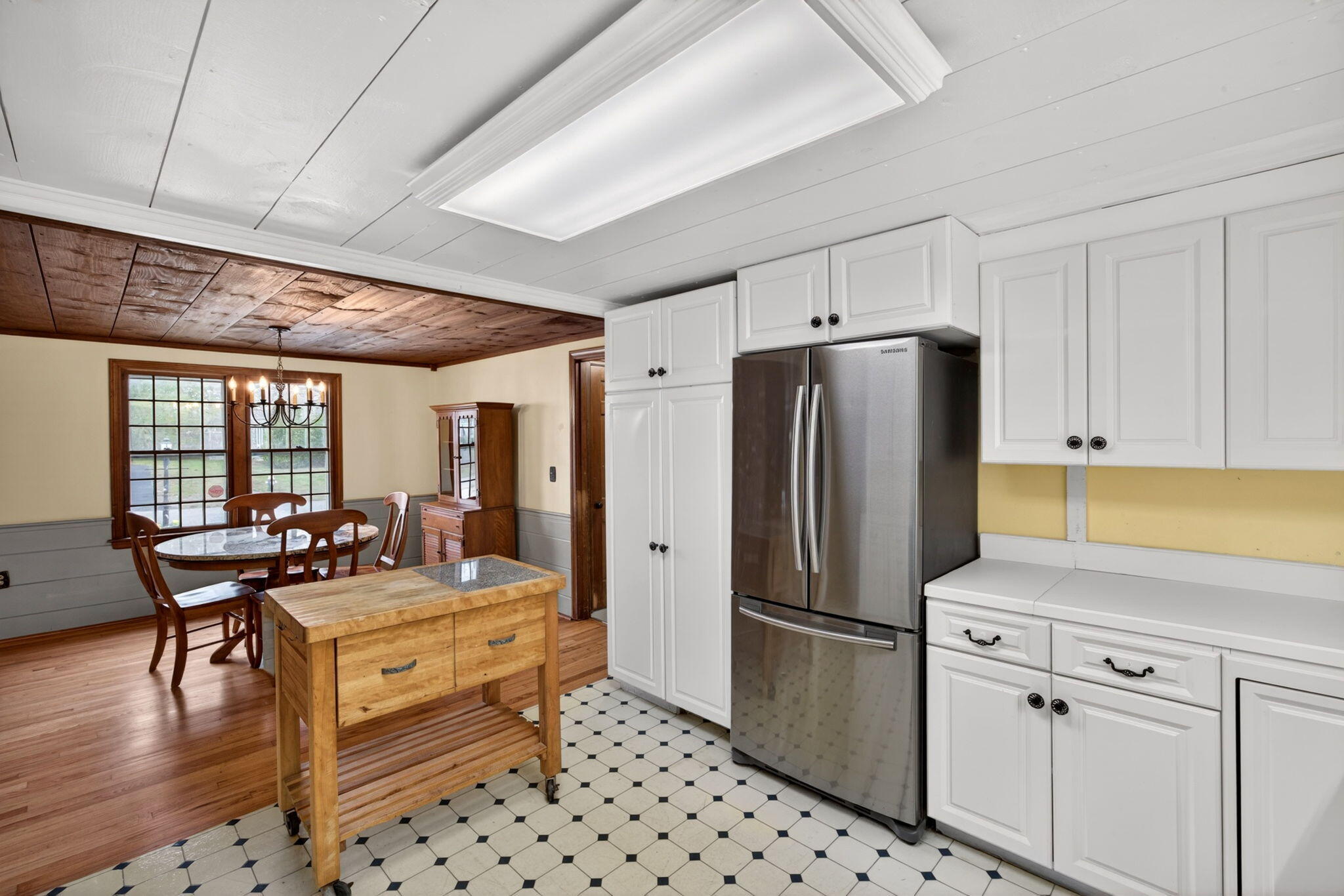 121 Captain Small Road South Yarmouth, MA 02664 - Photo 9 of 27 Kitchen