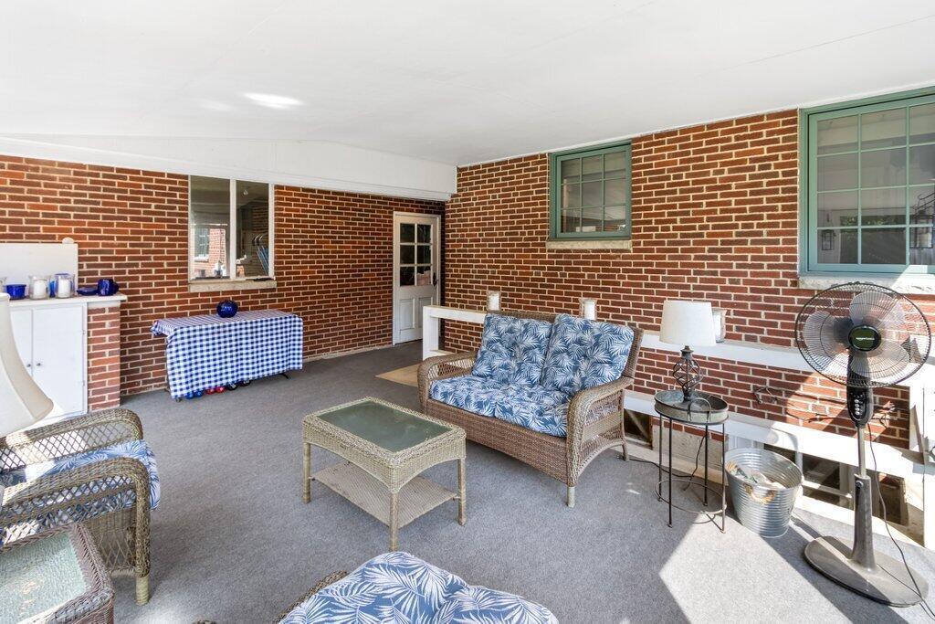 1855 Suffolk Road Columbus, OH 43221 - Photo 23 of 42 1855 Suffolk Road-37.jpg-SMALL
