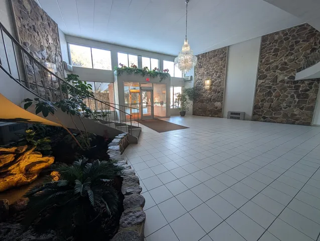 a view of entryway with a hallway