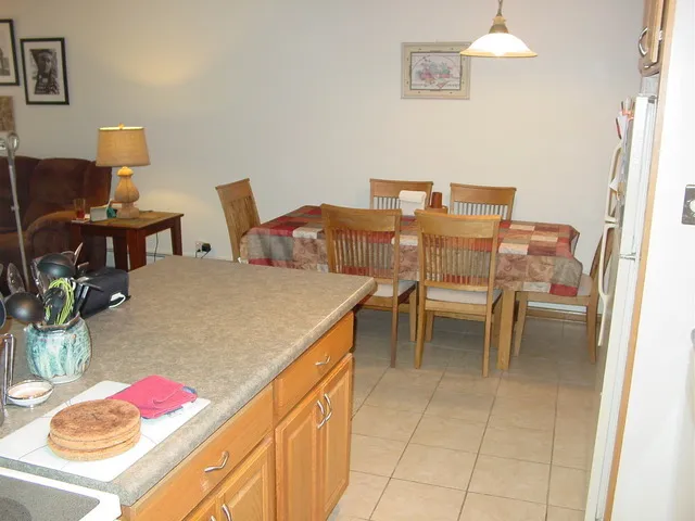 $195,000 | 18 East Old Willow Road, Unit 425N, Prospect Heights, IL 60070