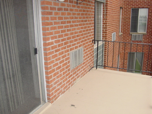 18 East Old Willow Road, Unit 425N Prospect Heights, IL 60070 - Photo 10 of 12