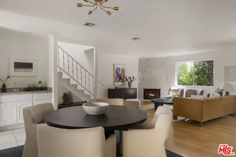 $949,000 | 4003 Sunset Drive, Unit 8, Los Angeles, CA 90027