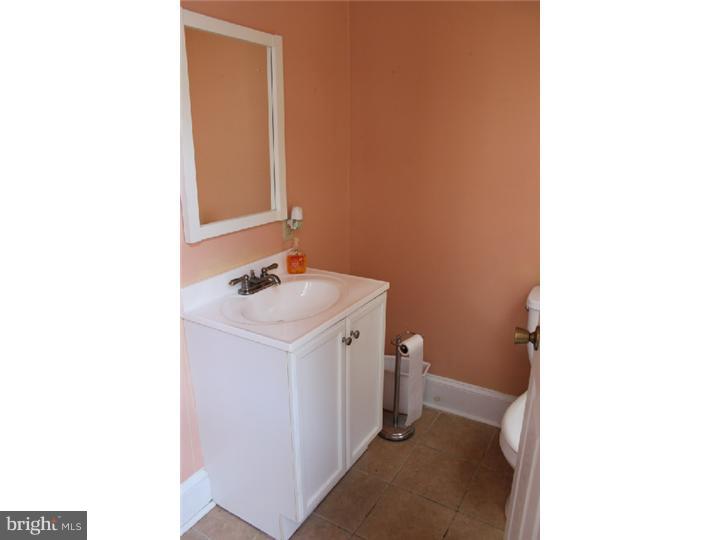 174 Roxborough Avenue Philadelphia, PA 19127 - Photo 9 of 14 Gallery Image 9