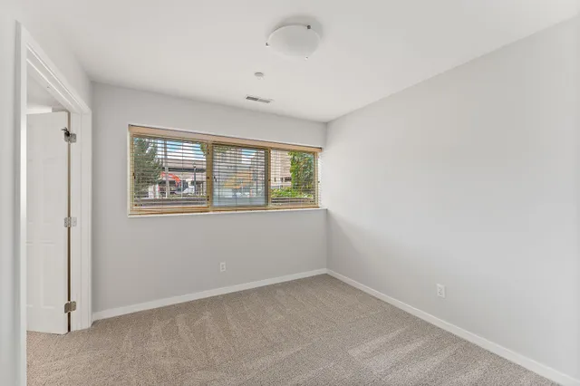 $715,000 | 221 1st Avenue Northeast, Unit 5, Minneapolis, MN 55413