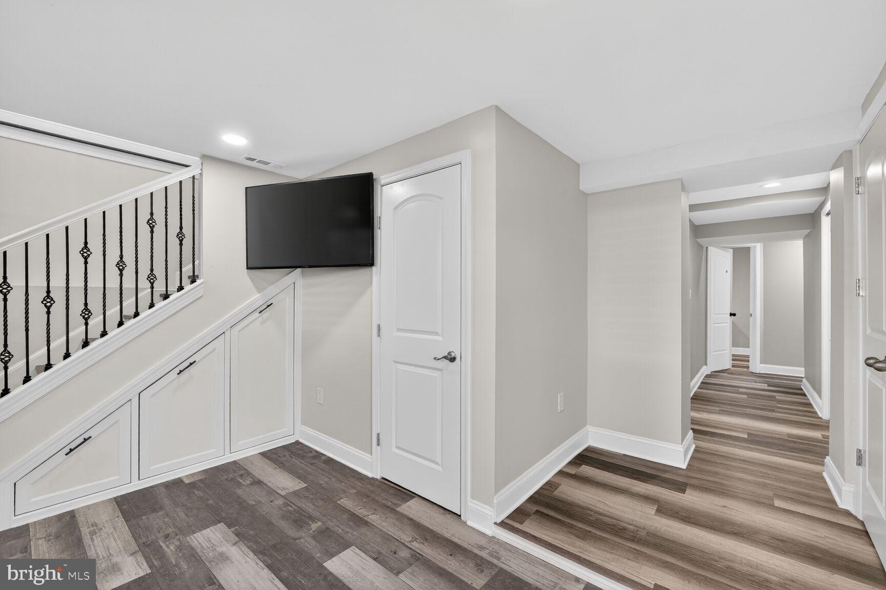 74 Yew Road Essex, MD 21221 - Photo 26 of 35 Gallery Image 26
