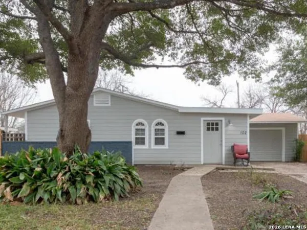 $1,795 | 102 Antrim Drive, San Antonio, TX 78218